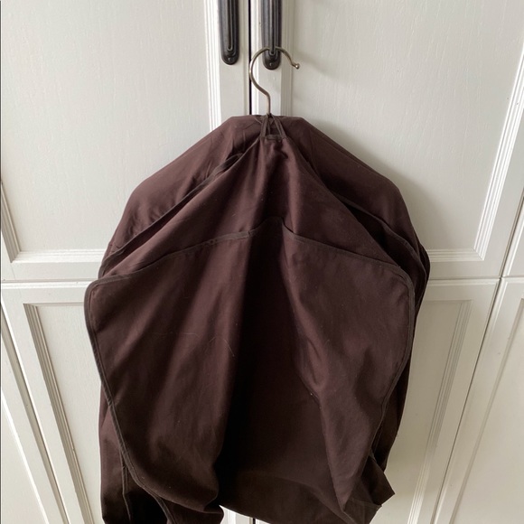 LOUIS VUITTONGarment Bag & Walnut Garment Hanger - Picture 6 of 10